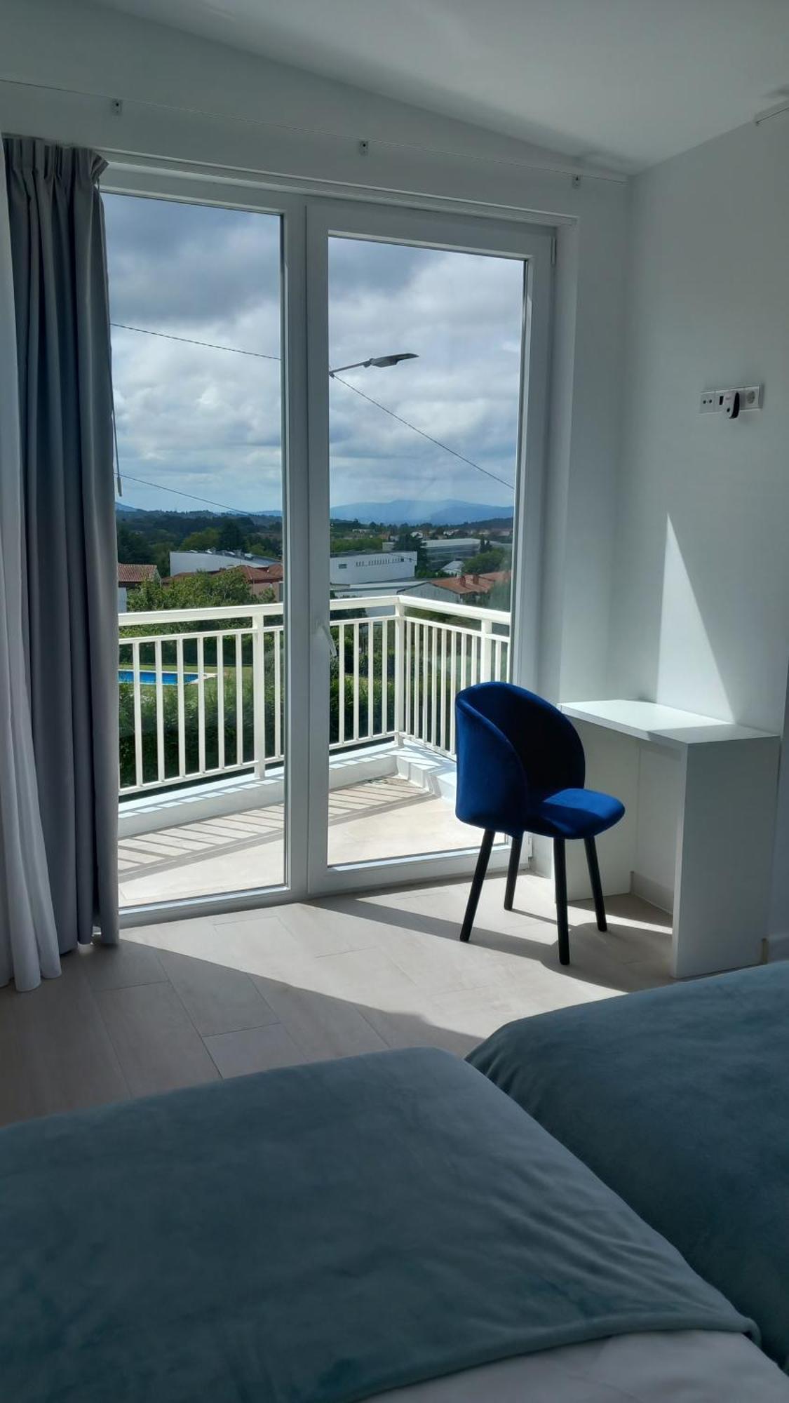 Casas Turisticas Lar Jardin - Parking Privado Сантьяго-де-Компостела Экстерьер фото