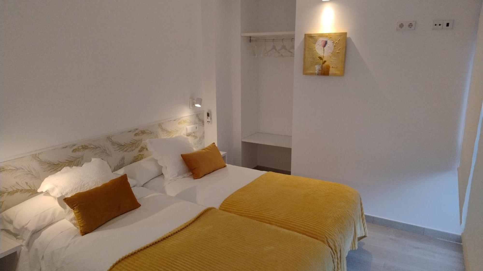 Casas Turisticas Lar Jardin - Parking Privado Сантьяго-де-Компостела Экстерьер фото