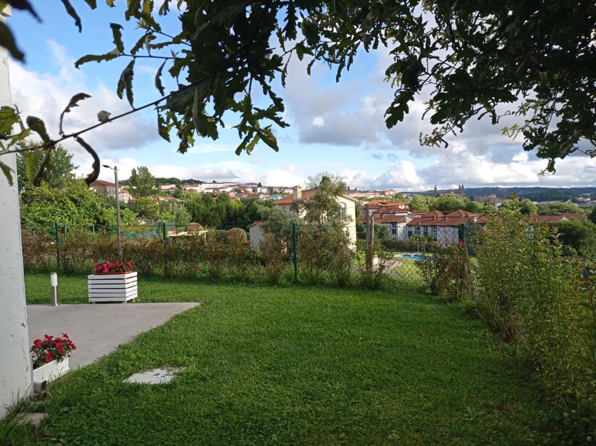 Casas Turisticas Lar Jardin - Parking Privado Сантьяго-де-Компостела Экстерьер фото