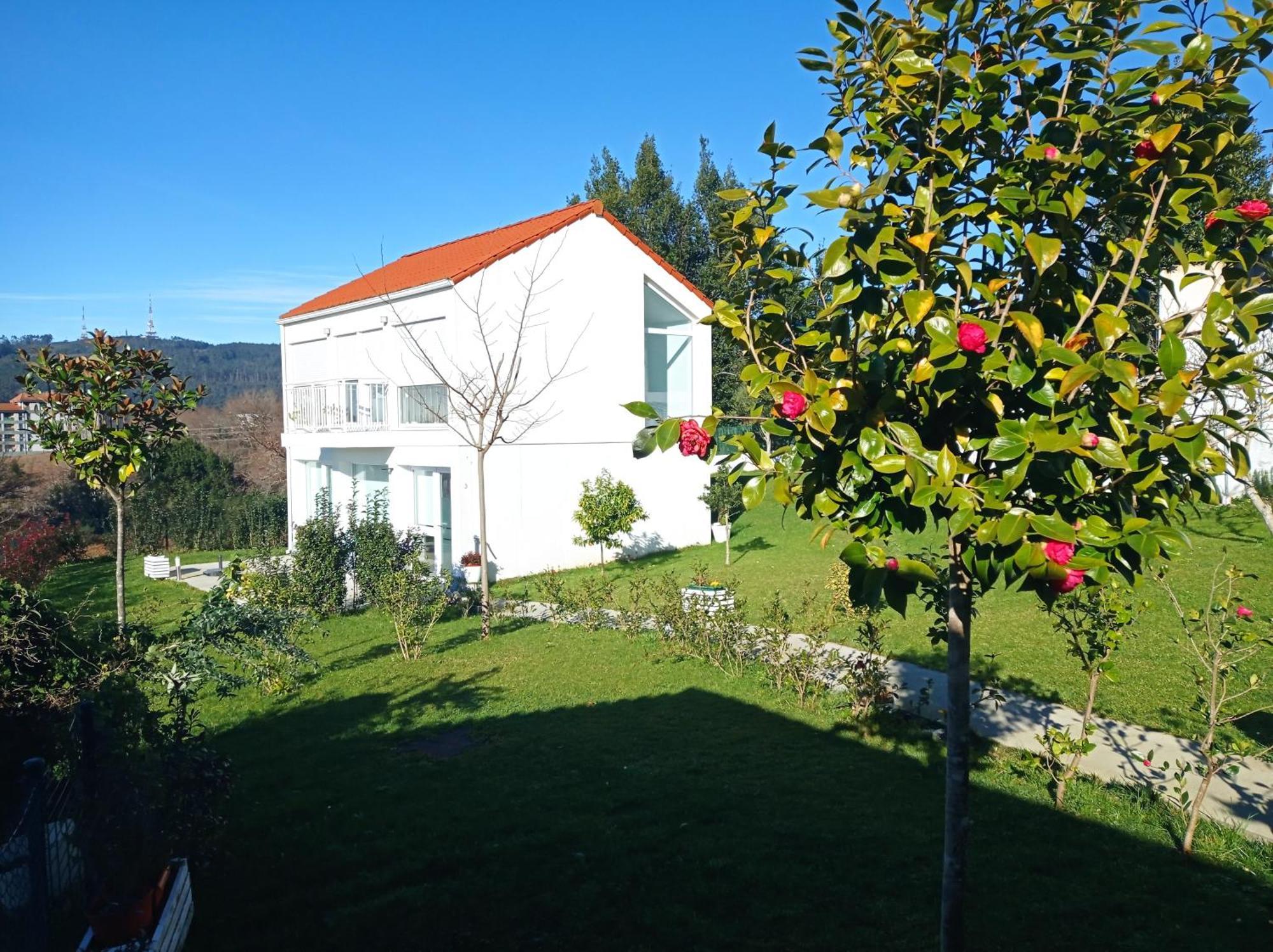 Casas Turisticas Lar Jardin - Parking Privado Сантьяго-де-Компостела Экстерьер фото