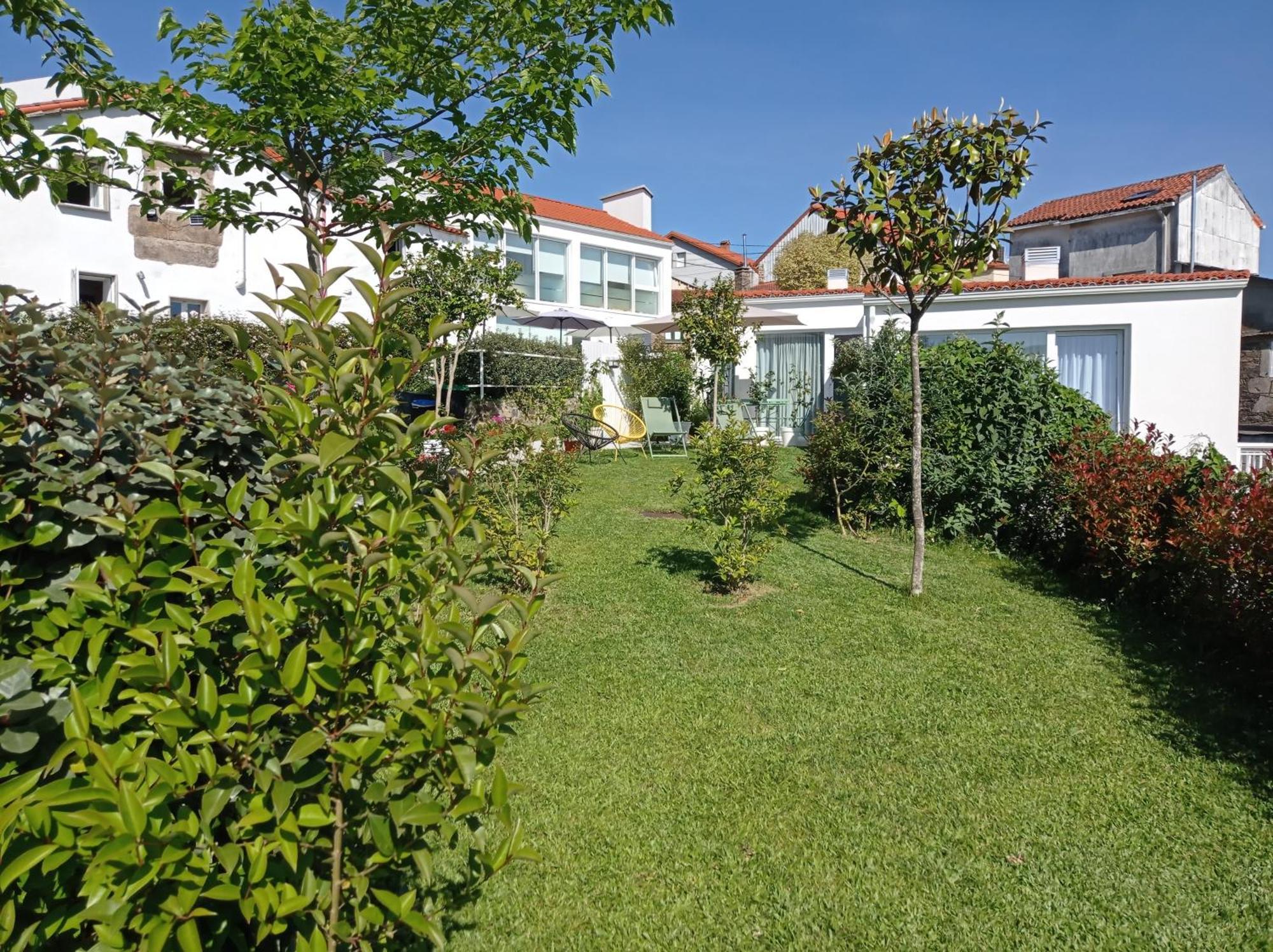 Casas Turisticas Lar Jardin - Parking Privado Сантьяго-де-Компостела Экстерьер фото